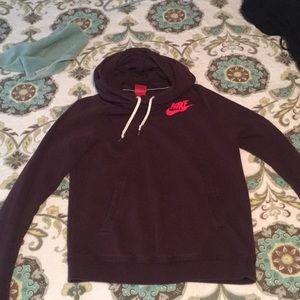 Nike sweatshirt